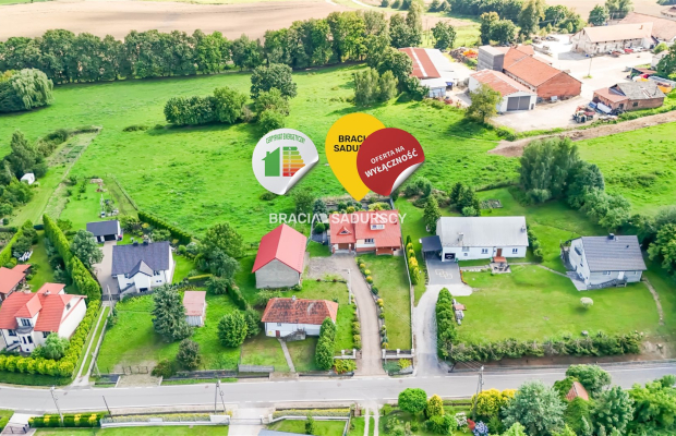 Dom z dużą działką budowlaną k. Niepołomic