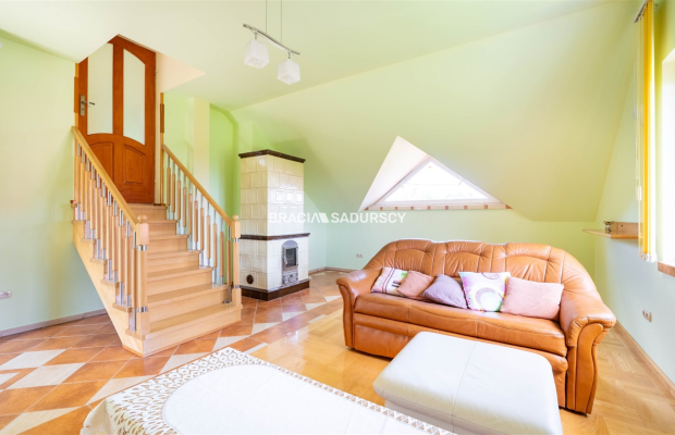 Dom z dużą działką budowlaną k. Niepołomic