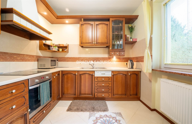 Dom z częścią usługową – Swoszowice, 11 arów