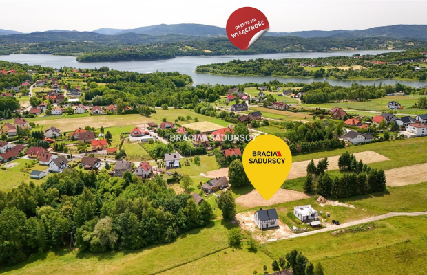 Dom z widokiem na Jezioro Dobczyckie.