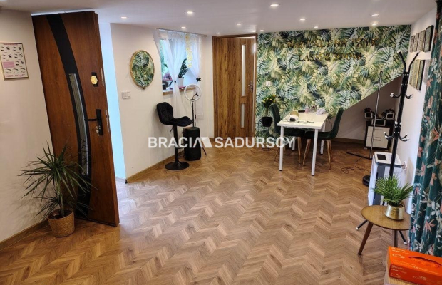 Dom z lokalem usługowym do wykończenia