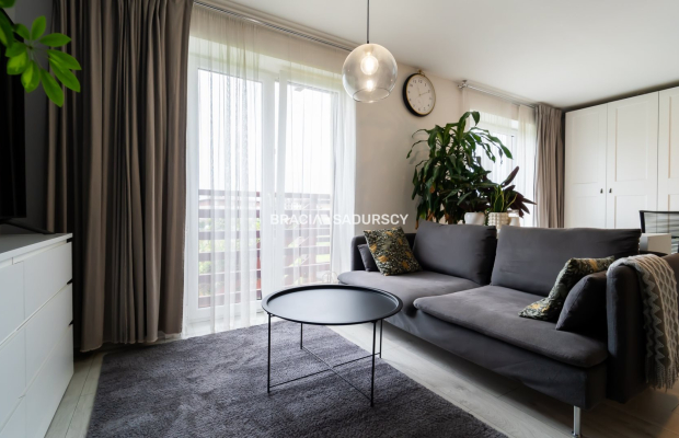 Zapraszam do poznania domu w Bronowicach, funkcjonalny, duży potencjał i możliwości, zabudowa szeregowa, mały ogódek    

 Dom 