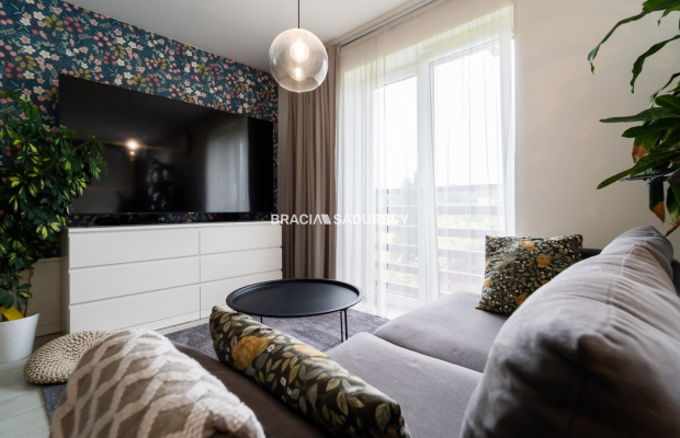 Zapraszam do poznania domu w Bronowicach, funkcjonalny, duży potencjał i możliwości, zabudowa szeregowa, mały ogódek    

 Dom 