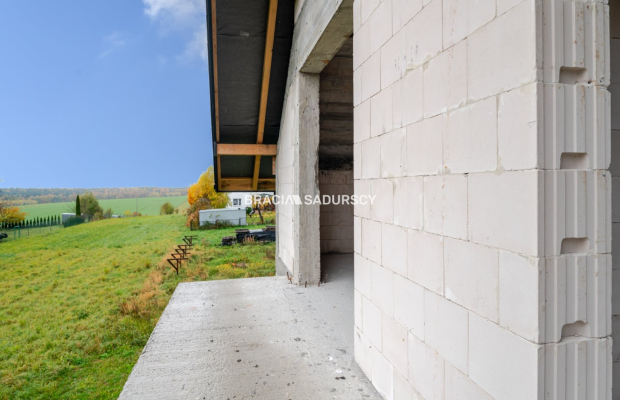 Dom wolnostojący w stanie surowym - Bębło - 130m2