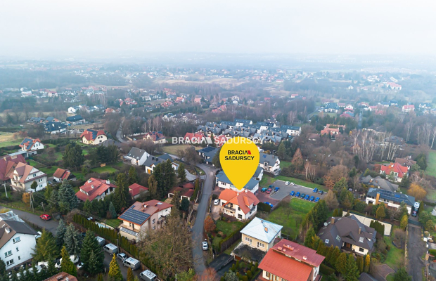 Dom za wzgórzu, widok na Kraków, 4 sypialnie