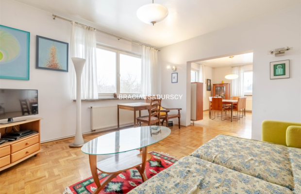 Dom wolnostojący 313m2 z basenem-blisko Krakowa