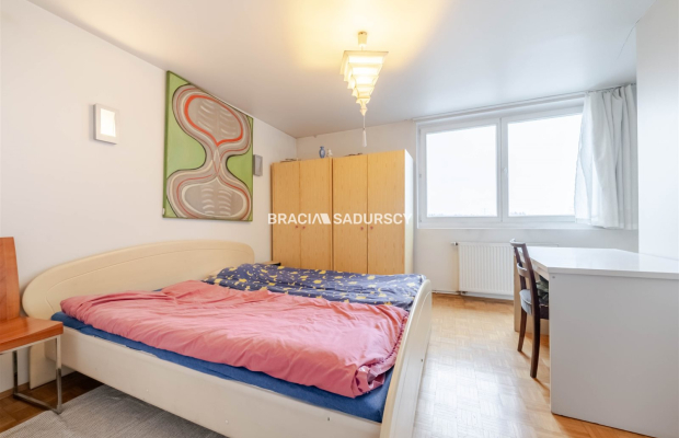 Dom wolnostojący 313m2 z basenem-blisko Krakowa