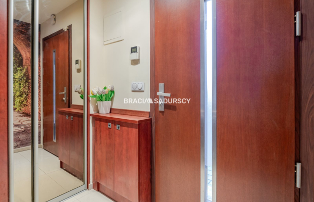 Dom z kominkiem i fotowoltaiką