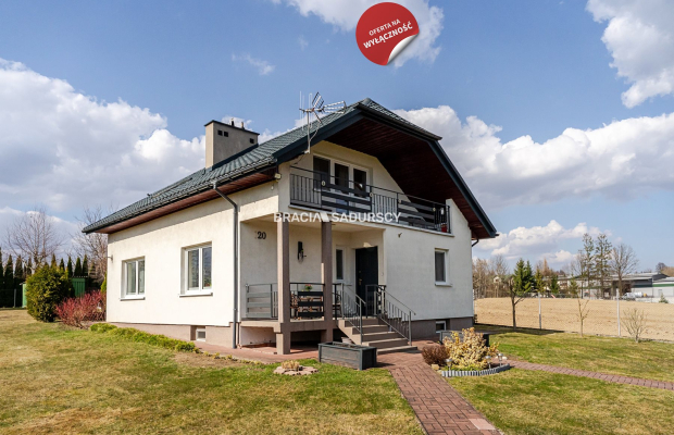 Gotowy do zamieszkania dom na cudownej działce 25a