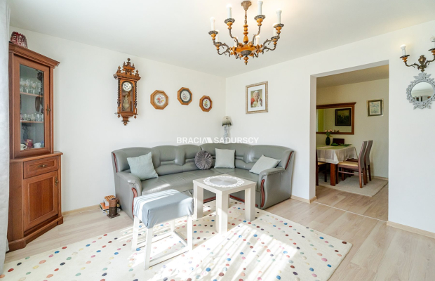 Gotowy do zamieszkania dom na cudownej działce 25a