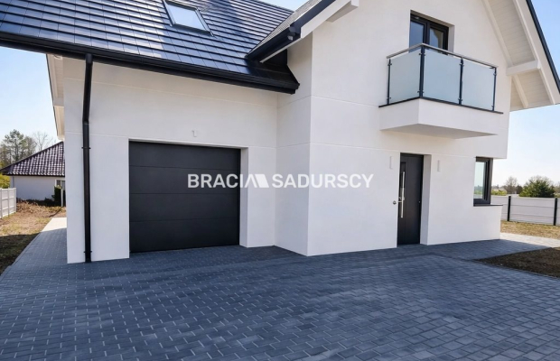 Nowoczesny dom  z ogrodem 155m2