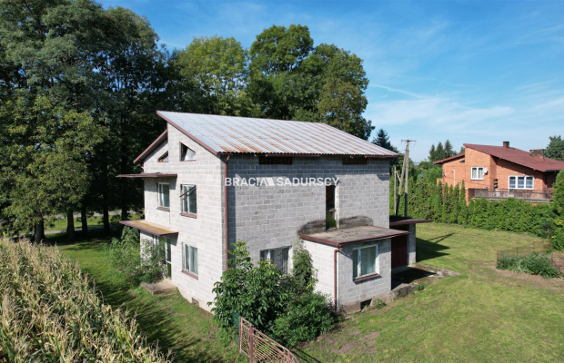 Sieradzice gmina Kazimierza Wielka 2 domy 