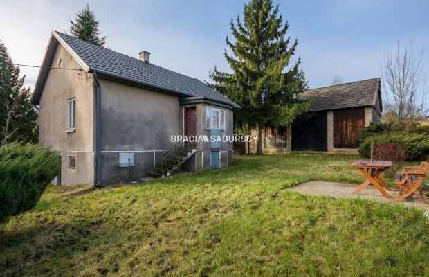 działka z domem w Naramie