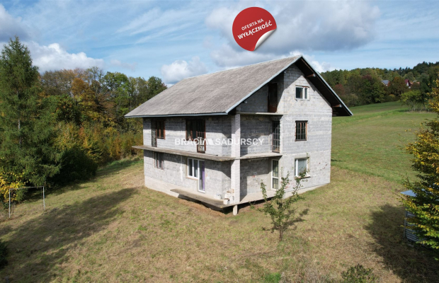 DOM 192 M2 STAN SUROWY 7 POKOI WIDOK RUPNIÓW