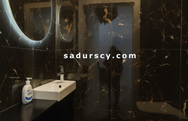 Pięknie wykończony, przestronny, skrajny dom szeregowy 285m2 na działce 358m2 w Józefosławiu, na obrzeżach Ursynowa.     
 
Now