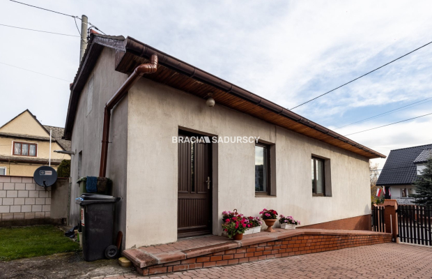 Centrum Iwanowic Włościańskich, Dom lub lokal