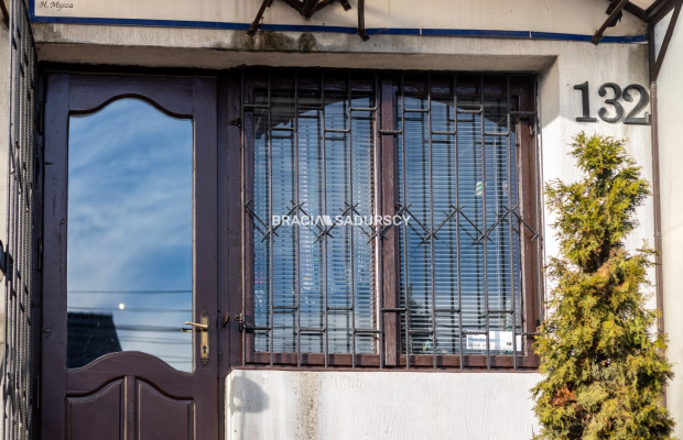 Centrum Iwanowic Włościańskich, Dom lub lokal