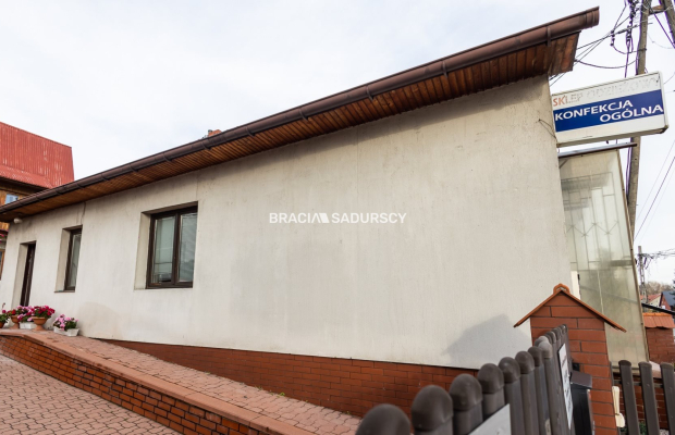 Centrum Iwanowic Włościańskich, Dom lub lokal