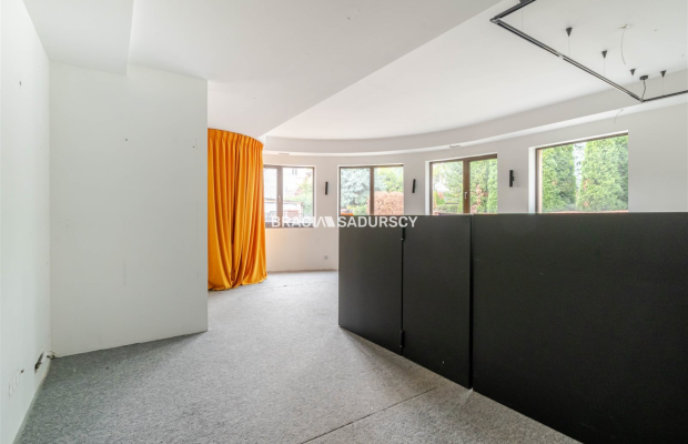 lokal handlowo-usługowy lub biurowy 100m2 Olsza