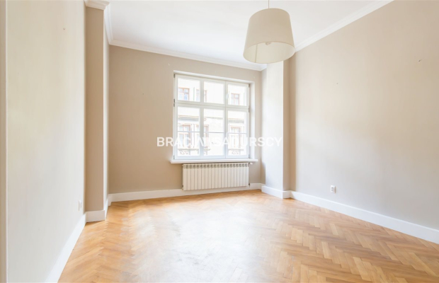 kamienica z windą, lokal biurowy 80m2, 3pok