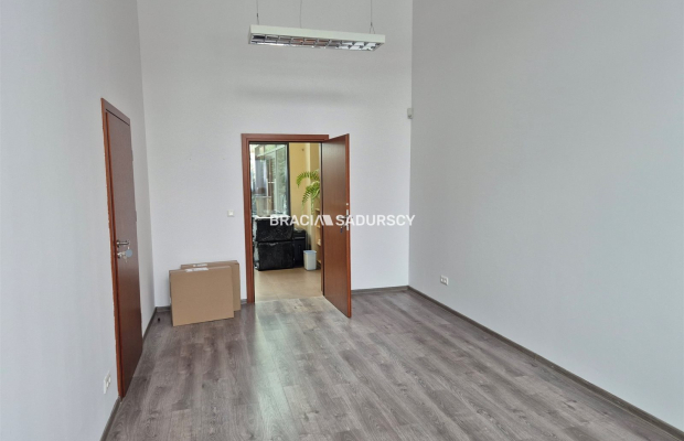 Bronowice, parter, 95 m2 biur + parking