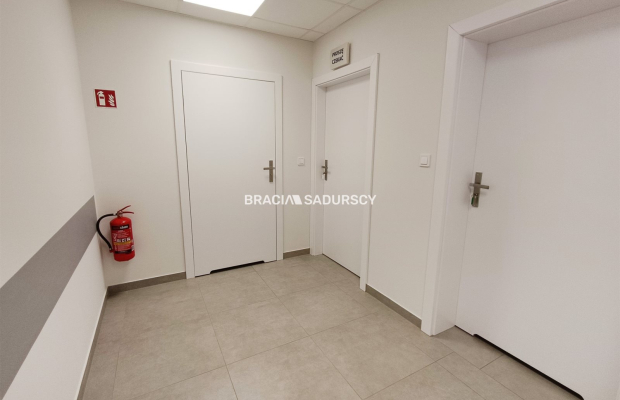 LOKAL GABINET PRZYCHODNIA - elastyczne warunki