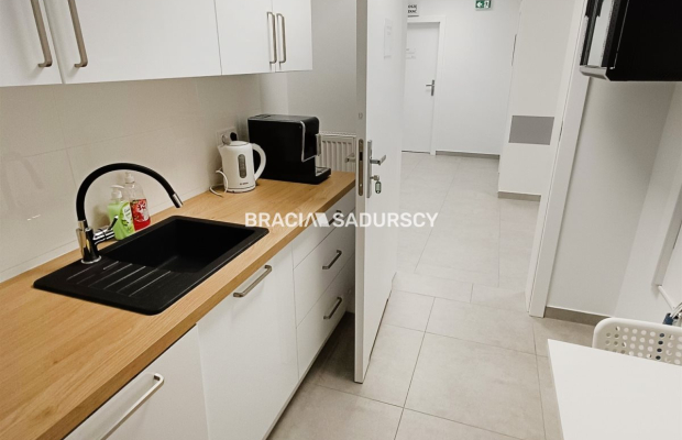 LOKAL GABINET PRZYCHODNIA - elastyczne warunki