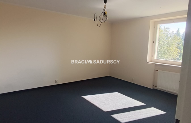 LOKAL 90M2 DO WYNAJĘCIA PŁASZÓW BAGRY