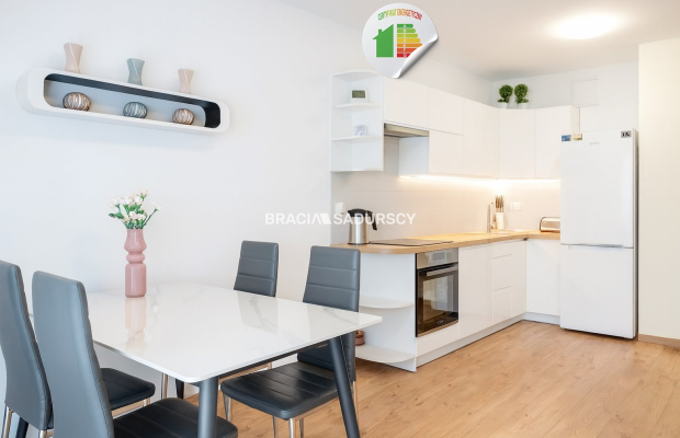 3 pokoje - 49,5m2 - Dębskiego, dobra cena, parking