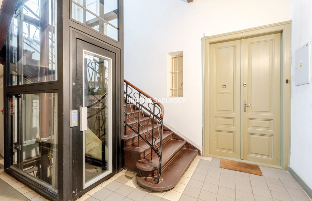 250m2 Stare Miasto, Św. Krzyża bez prowizji