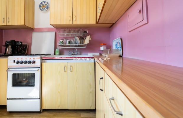 Aleksandry, mieszkanie z widokiem na zieleń.