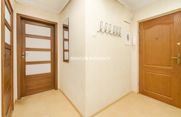 2-POKOJOWE W DOBREJ LOKALIZACJI I CENIE