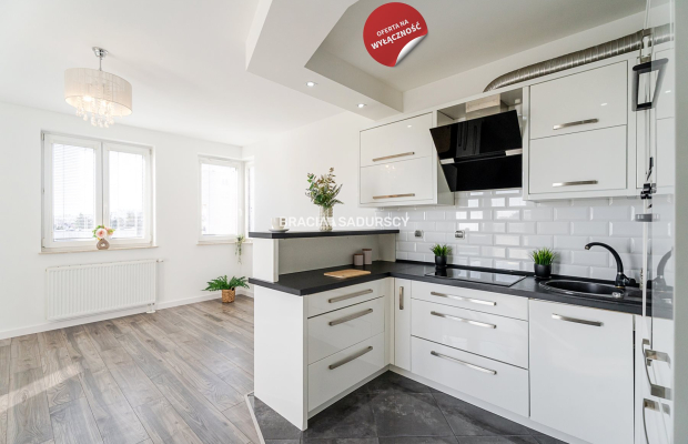 3 pok z osobną kuchnią - 29 Listopada.