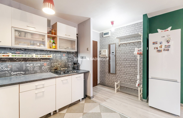 2 pokoje/dobra cena/Kozłowek/blisko tramwaj