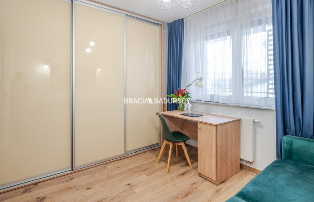 2 niezależne pokoje/2020/Zabiniec/garaz/winda