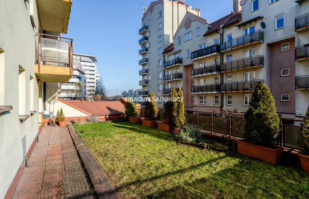 2 pok z osbną kuchnią i dużym tarasem ul.Drukarska