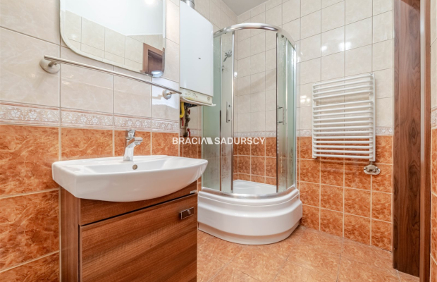 Dwupokojowe, widok na park. Balice.