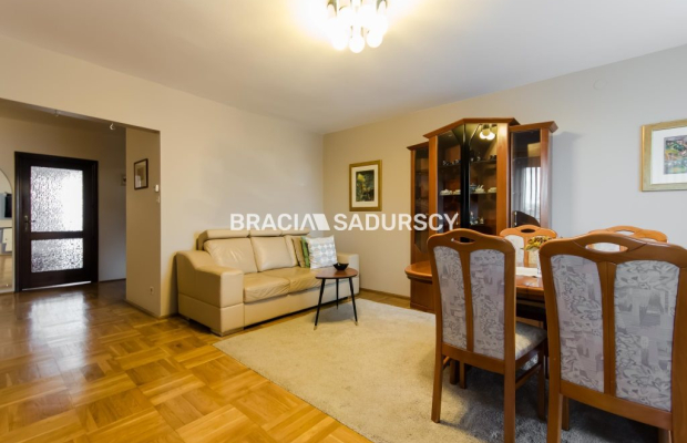 5-pok, widok na zieleń, do podziału, Stare Dębniki