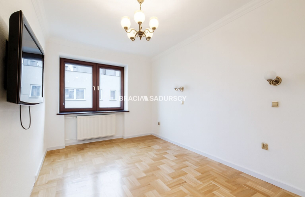 2 pok. mieszkanie 53,1m2,centrum,super lokalizacja