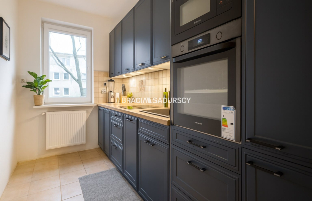 3 pokoje + balkon, 56 m² – idealne na start!