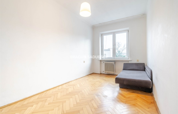 59m2 3 pok+os kuchnia Ul.Staszczyka Bronowice