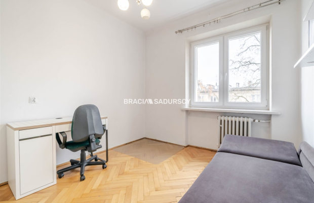 59m2 3 pok+os kuchnia Ul.Staszczyka Bronowice