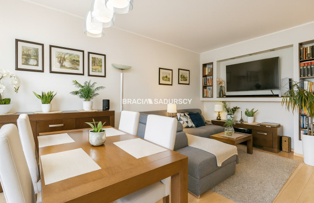 Strzeżone/77 m2/ oś. Mozarta/2 miejsca w garażu