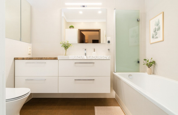 Strzeżone/77 m2/ oś. Mozarta/2 miejsca w garażu