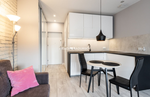 os. Hutnicze | 1 pok. | balkon