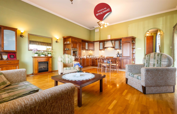 Apartament z ogrodem na Woli Justowskiej 