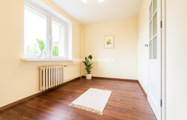 Grzegórzki-3 pok, oddzielna kuchnia