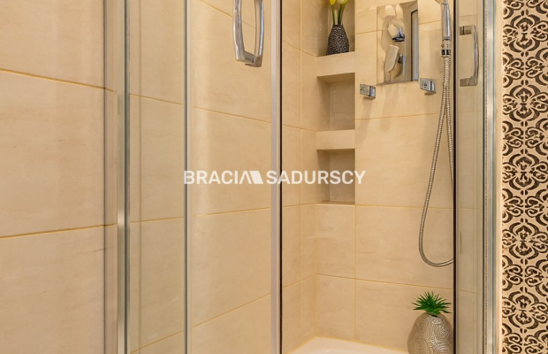 Grzegórzki-3 pok, oddzielna kuchnia