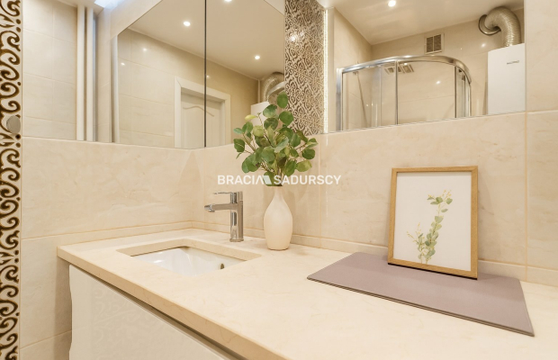 Grzegórzki-3 pok, oddzielna kuchnia