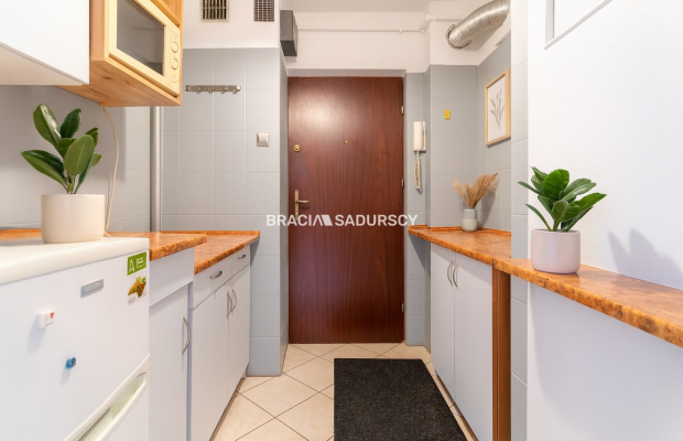 Kawalerka w Nowej Hucie | 24m2 | os. Słoneczne 